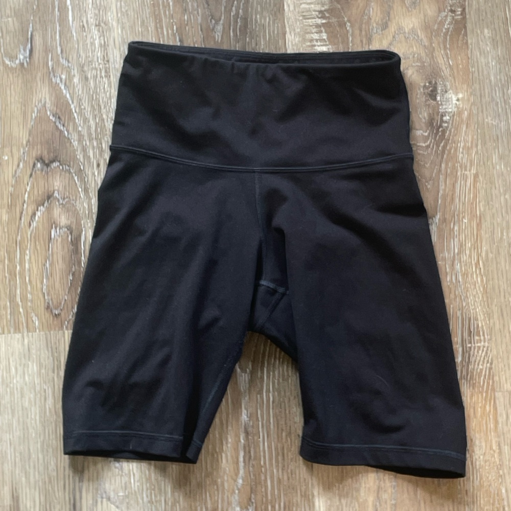 women's black biker shorts